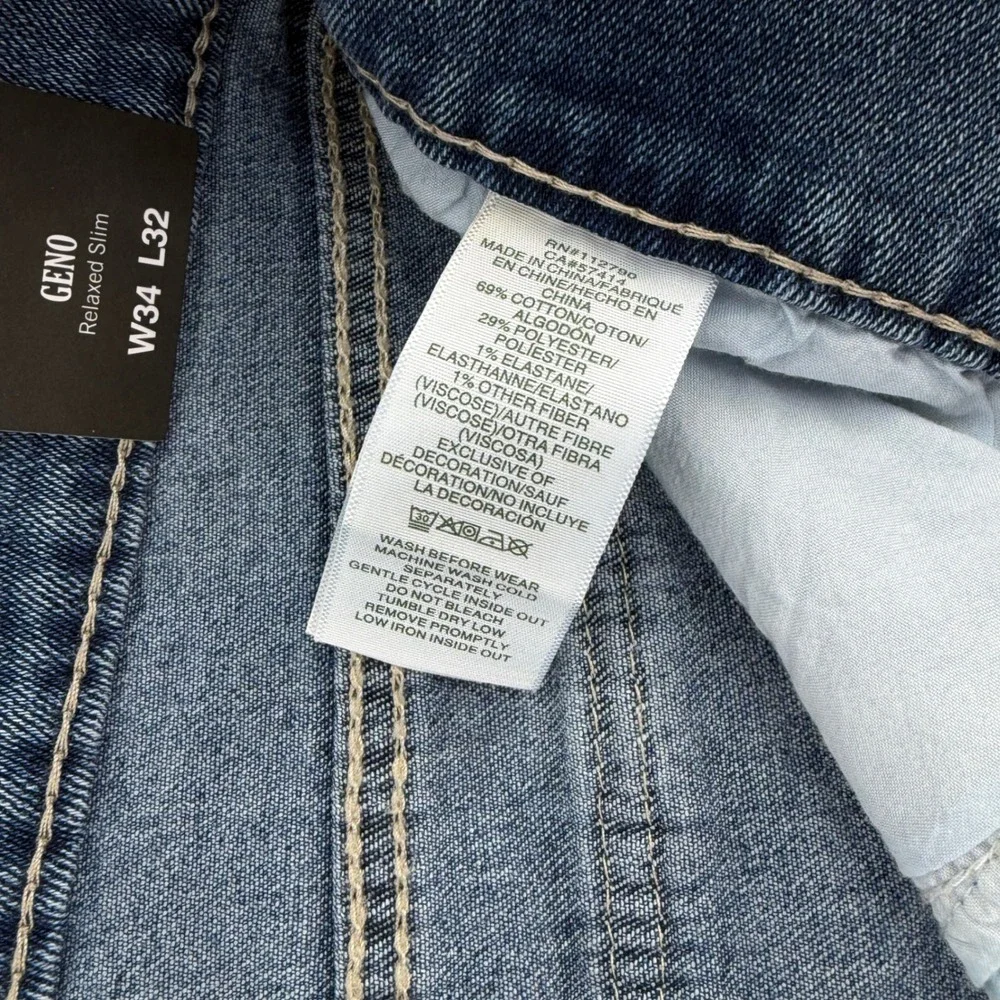 $204 NEW True Religion Geno Big T Flap Relaxed Slim Jeans Light Wash 36 34x32